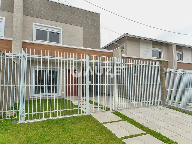 Casa com 153m² 3 quartos e 3 banheiros, à venda, no bairro Xaxim em Curitiba