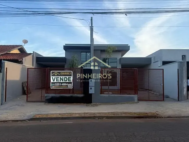 Casa com 150m² 3 quartos e 1 banheiro, à venda, no bairro Parque Residencial Ana Rosa em Cambé