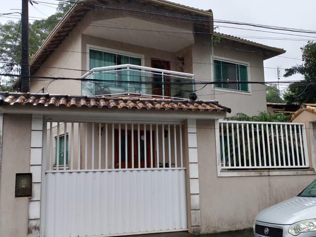 Casa 4 quartos e 3 banheiros, à venda, no bairro Extensão Novo Rio das Ostras em Rio das Ostras