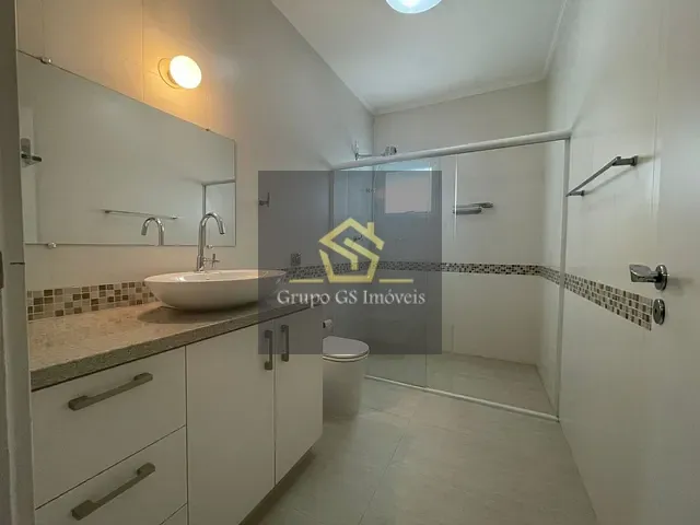 Casa com 2000m² 4 quartos e 6 banheiros, à venda, no bairro Dois Córregos em Valinhos