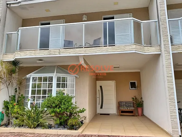 Casa 3 quartos e 3 banheiros, à venda, no bairro Freguesia da Escada em Guararema