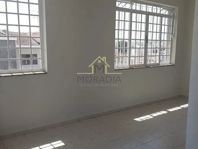 Casa com 218m² 4 quartos e 4 banheiros, à venda, no bairro Angola em Guaxupé
