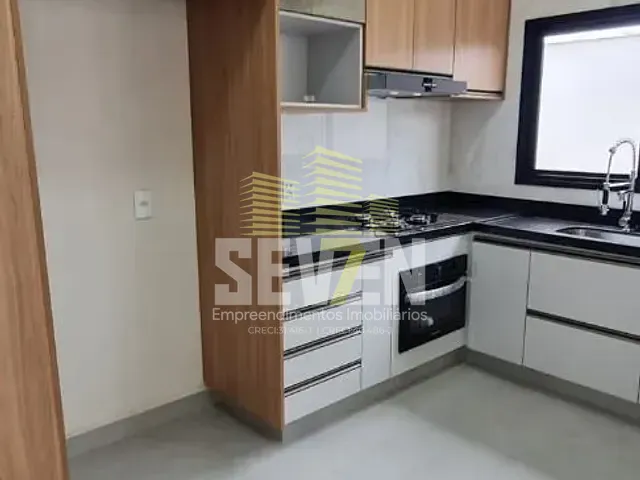 Casa com 333m², à venda, no bairro Residencial Villa de León em Piratininga