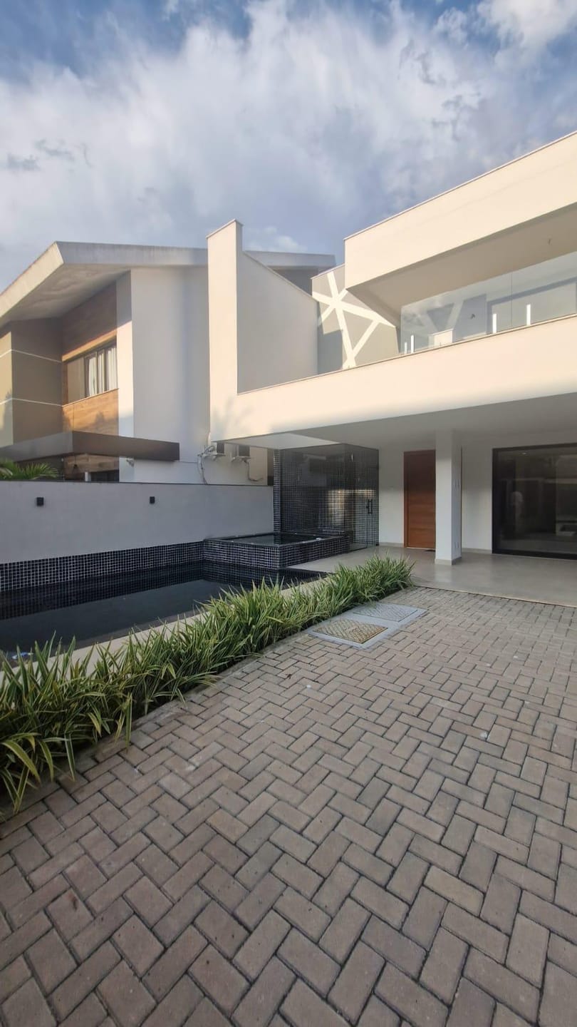 Perspectiva do Casa - Casa Duplex 4 Quartos no Jardins de Maria – Piscina, Churrasqueira, Sauna e Hidromassagem – Próx. Av. das Américas e Comércio | Recreio | SG BROKER