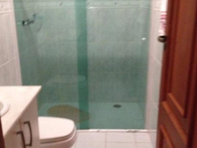 Casa com 1000m² 6 quartos e 6 banheiros, à venda, no bairro Chácara Vale do Rio Cotia em Carapicuíba