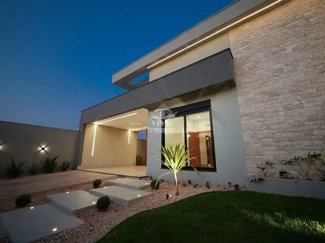 Casa com 360m² 2 quartos e 1 banheiro, à venda, no bairro Jardim Curitiba em Sinop