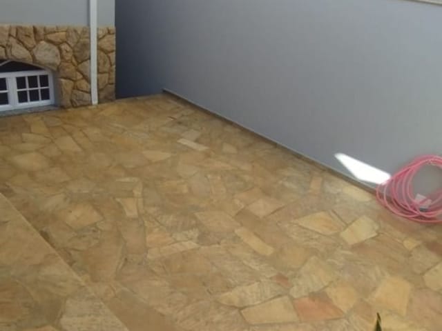 Casa com 178m² 3 quartos e 3 banheiros, à venda, no bairro São Benedito em Cambuí