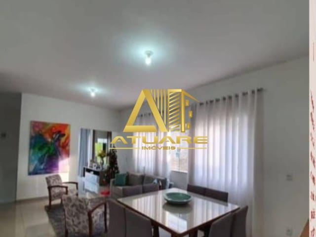 Casa com 346m² 4 quartos e 1 banheiro, à venda, no bairro Gran Royalle em Pouso Alegre