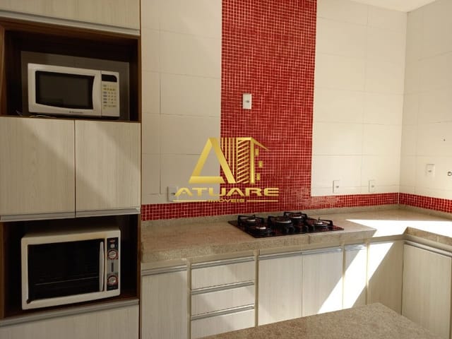 Casa com 346m² 4 quartos e 1 banheiro, à venda, no bairro Gran Royalle em Pouso Alegre