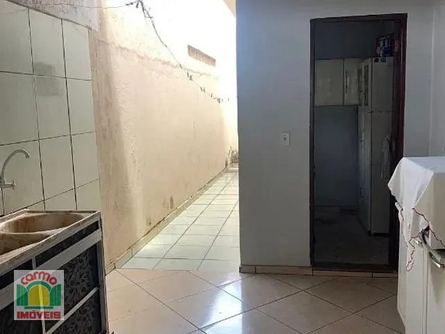 Casa com 250m² 2 quartos e 2 banheiros, para alugar, no bairro Vila Sul em Anápolis