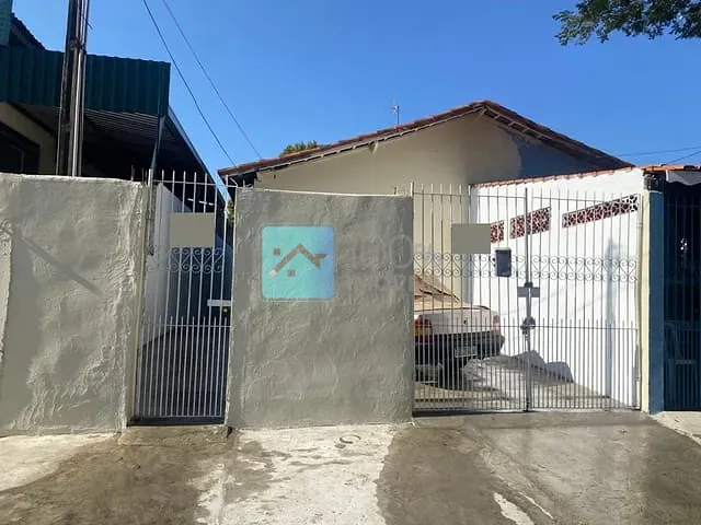Casa com 225m² 2 quartos e 2 banheiros, à venda, no bairro Chácaras Reunidas em São José dos Campos