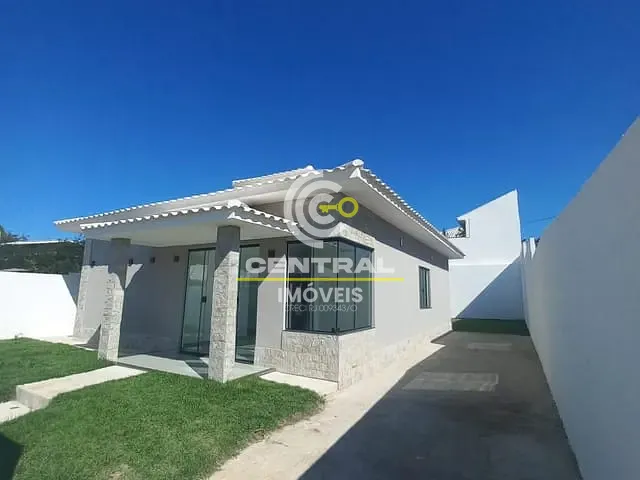 Casa com 250m² 3 quartos e 2 banheiros, à venda, no bairro Caluge em Itaboraí