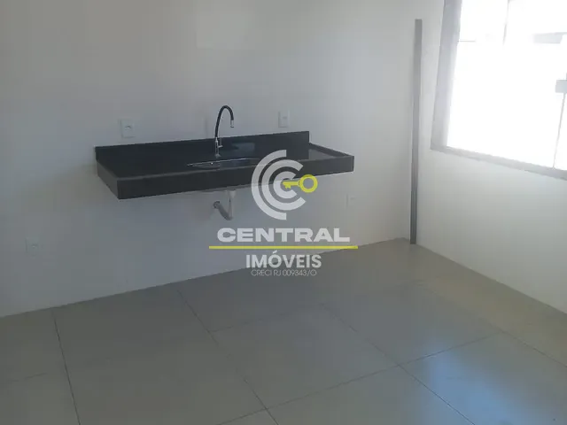 Casa com 250m² 3 quartos e 2 banheiros, à venda, no bairro Caluge em Itaboraí