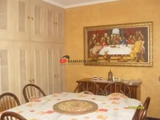 Casa com 320m² 5 quartos e 2 banheiros, à venda, no bairro Santa Paula em São Caetano do Sul