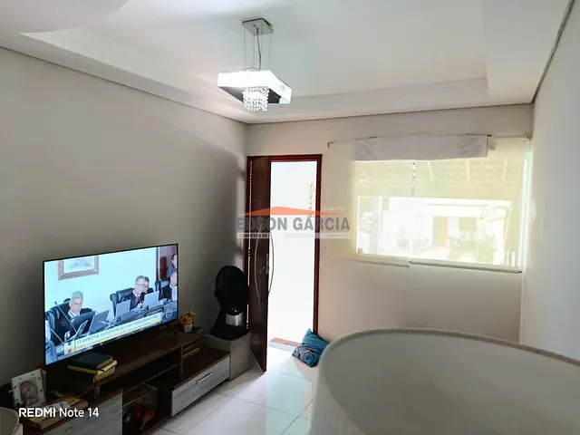 Casa 2 quartos e 2 banheiros, à venda, no bairro Jardim Santa Marta em Sorocaba