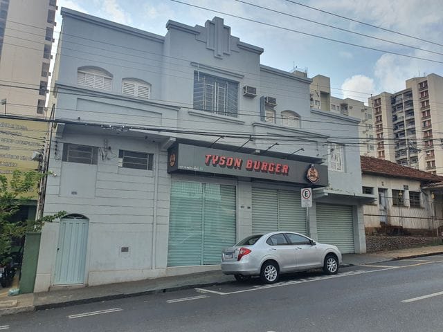 Casa com 120m², para alugar, no bairro Centro em São José do Rio Preto