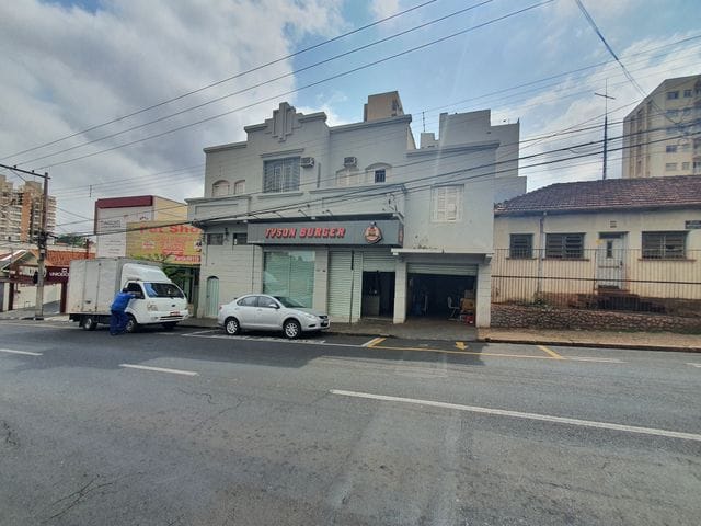 Casa com 120m², para alugar, no bairro Centro em São José do Rio Preto