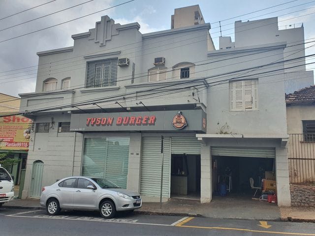 Casa com 120m², para alugar, no bairro Centro em São José do Rio Preto