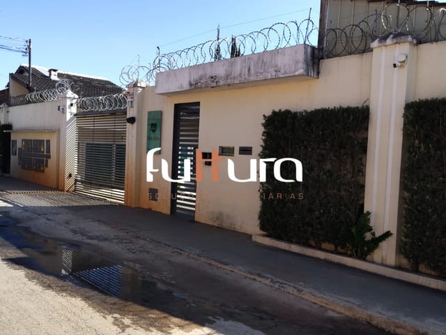 Casa 3 quartos e 2 banheiros, à venda, no bairro Jardim Imperial em Aparecida de Goiânia