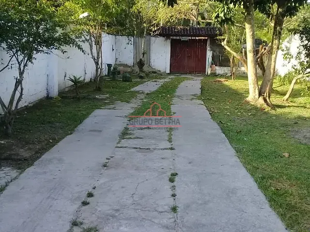 Casa com 440m² 2 quartos e 2 banheiros, à venda, no bairro Jardim Somar em Peruíbe