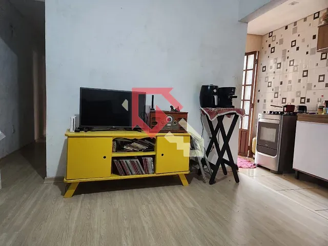 Casa 2 quartos e 1 banheiro, à venda, no bairro Jardim Miranda D'Aviz em Mauá
