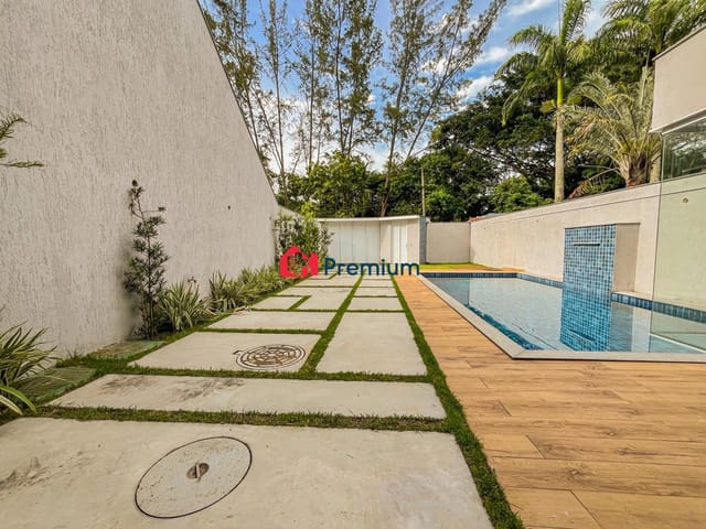 Casa 4 quartos e 5 banheiros, à venda, no bairro Barra da Tijuca em Rio de Janeiro