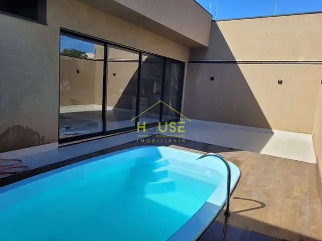 Casa com 250m² 3 quartos e 3 banheiros, à venda, no bairro Jardim Residencial Eulália em Votuporanga