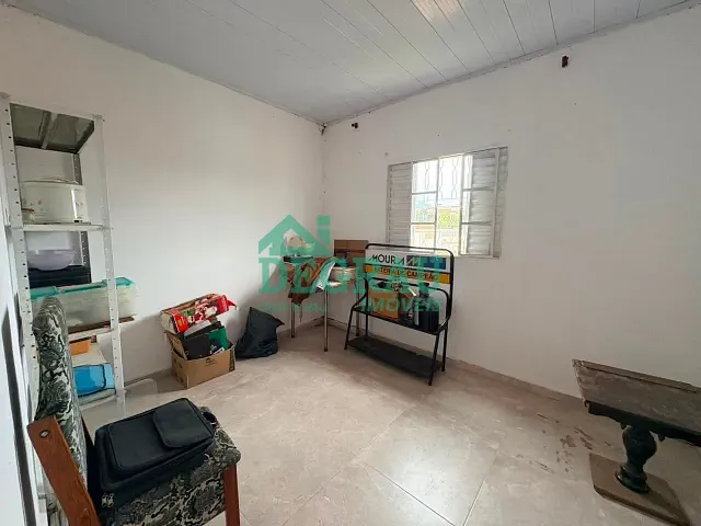 Casa 3 quartos e 2 banheiros, à venda, no bairro Vila Ribas em Itapeva