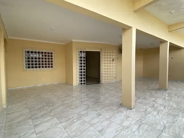 Casa 3 quartos e 1 banheiro, à venda, no bairro Oliveira Brito em Paulo Afonso