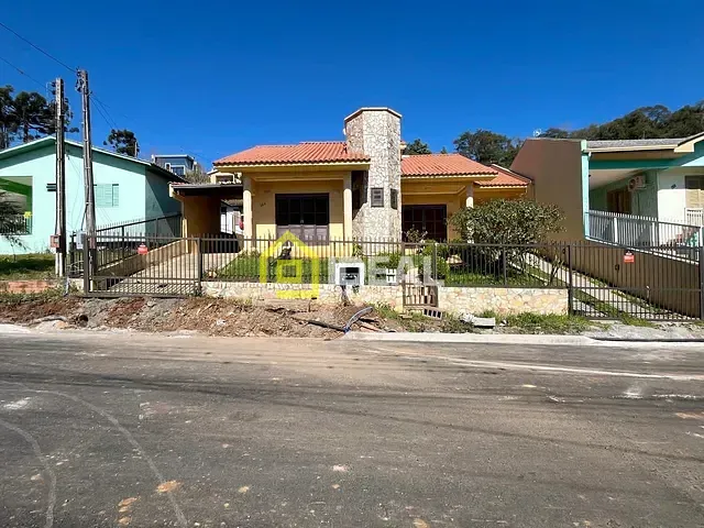 Casa com 134m² 3 quartos e 1 banheiro, à venda ou para alugar, no bairro São Cristóvão em Concórdia