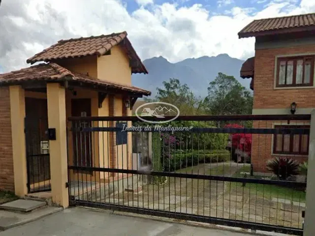 Casa 3 quartos e 2 banheiros, para alugar, no bairro Jardim Martinelli (Penedo) em Itatiaia