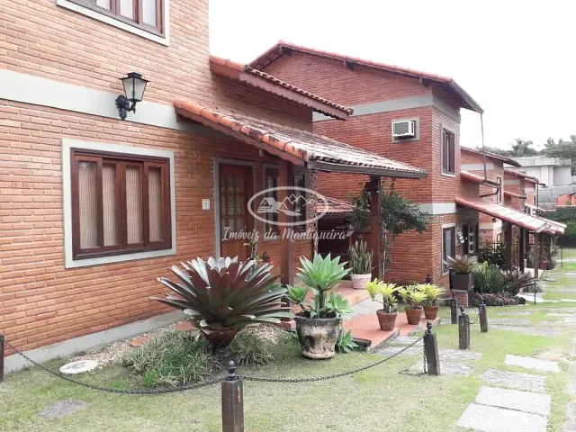 Casa 3 quartos e 2 banheiros, para alugar, no bairro Jardim Martinelli (Penedo) em Itatiaia