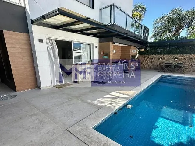 Casa com 270m² 4 quartos e 4 banheiros, à venda, no bairro Recreio dos Bandeirantes em Rio de Janeiro