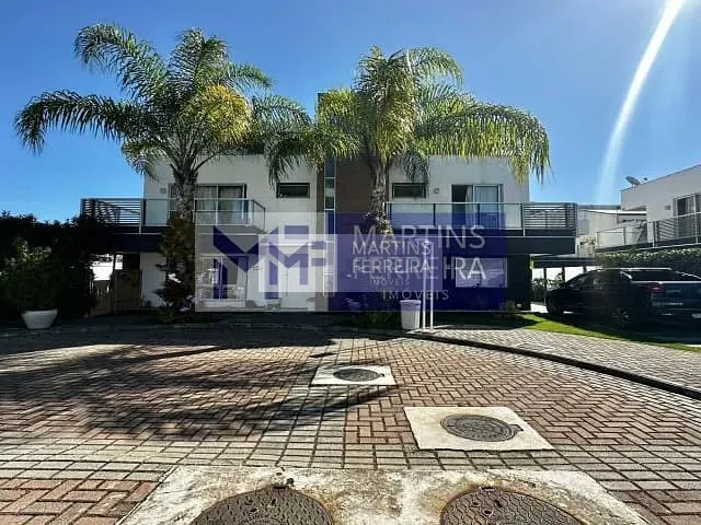 Casa com 270m² 4 quartos e 4 banheiros, à venda, no bairro Recreio dos Bandeirantes em Rio de Janeiro