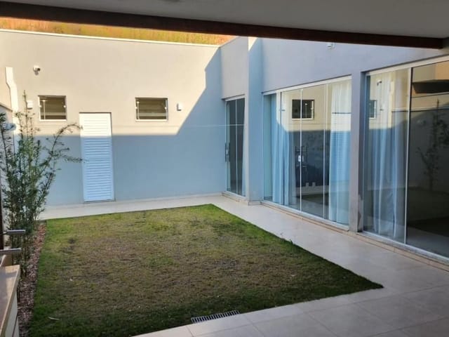 Foto do Casa - Casa à venda 3 Quartos, 1 Suite, 1 Vaga, 200M², Varginha, Itajubá - MG | MOHALLEM e LOPES CORRETAGEM E ADMINISTRACAO DE IMOVEIS LTDA