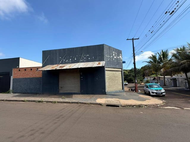 Casa com 200m² 2 quartos e 1 banheiro, para alugar, no bairro Jardim Boa Vista em Cambé