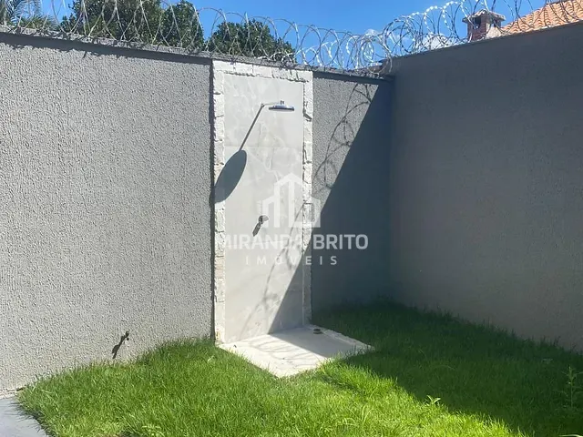 Casa 3 quartos e 2 banheiros, à venda, no bairro Independência em Aparecida de Goiânia