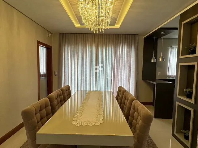 Casa 3 quartos e 4 banheiros, à venda, no bairro Souza Cruz em Brusque