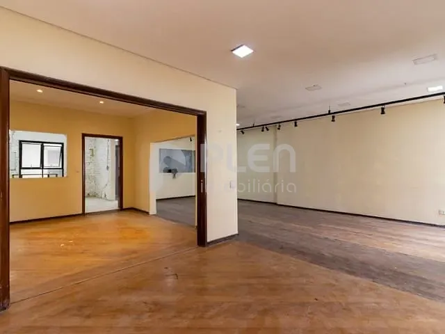 Casa para alugar, no bairro Santana em São Paulo