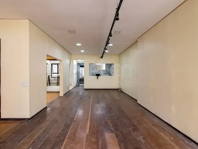 Casa para alugar, no bairro Santana em São Paulo