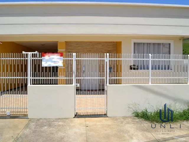 Casa 4 quartos e 3 banheiros, à venda, no bairro Santa Cruz em Valença