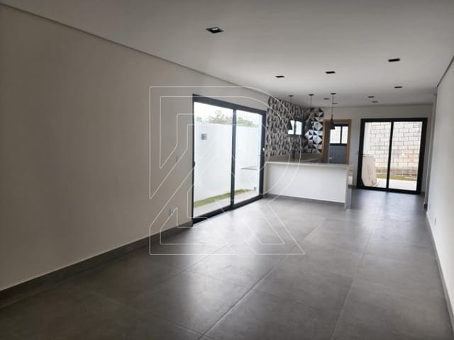 Casa com 250m² 3 quartos e 3 banheiros, à venda, no bairro Portal do Bosque em Louveira