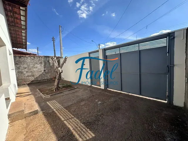 Casa 2 quartos e 1 banheiro, para alugar, no bairro Parque Industrial em Conchal