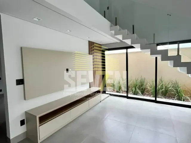 Casa com 381m² 3 quartos e 1 banheiro, à venda, no bairro Vila Aviaçao em Bauru