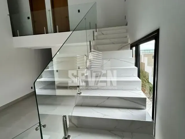 Casa com 381m² 3 quartos e 1 banheiro, à venda, no bairro Vila Aviaçao em Bauru