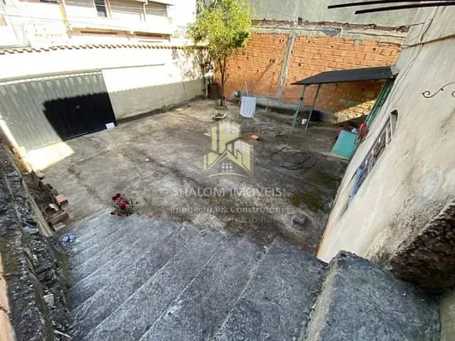 Casa com 360m² 3 quartos e 1 banheiro, à venda, no bairro Parque Xangri-La em Contagem