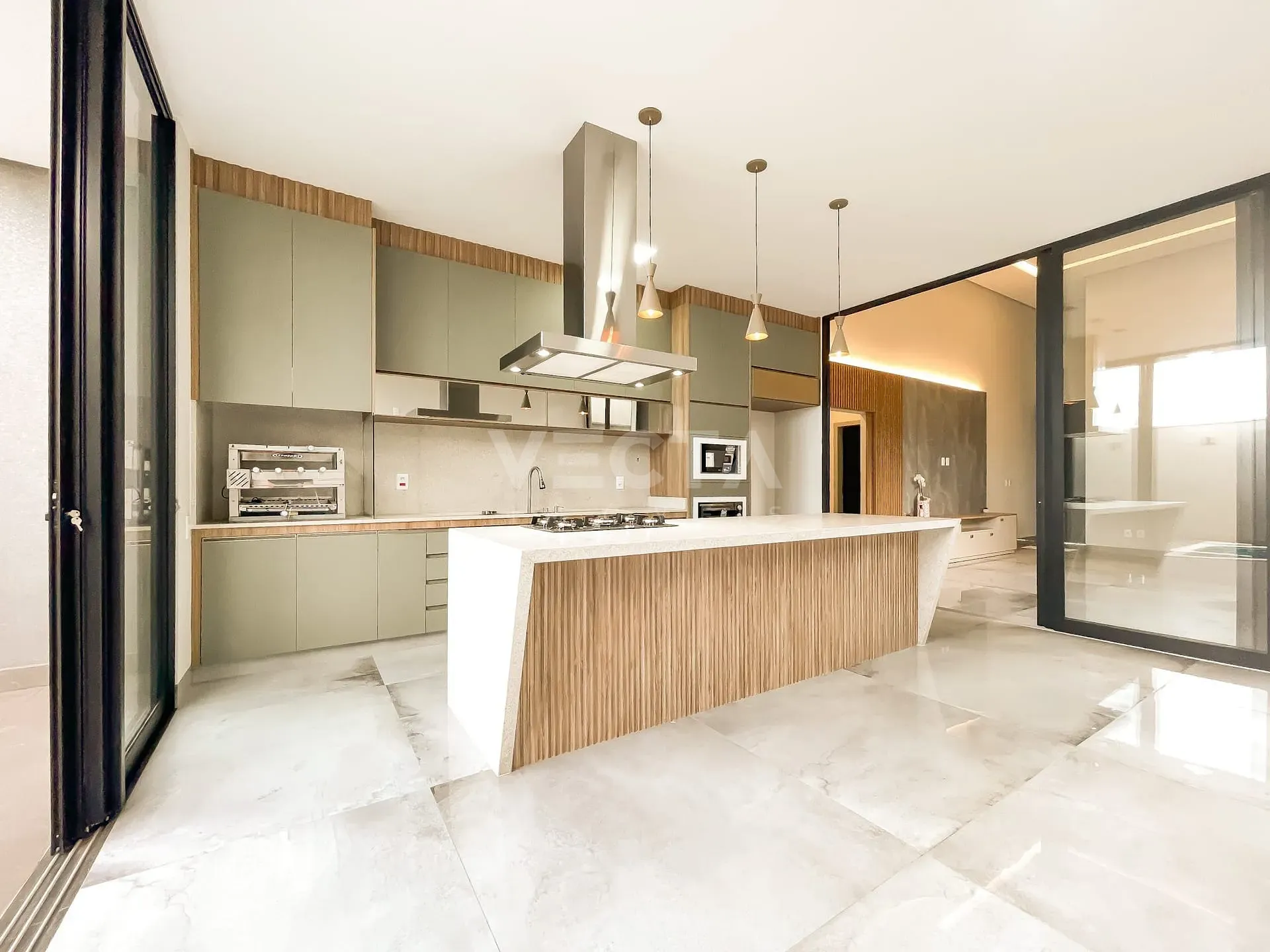 Casa, 3 quartos, 170 m² - Foto 1