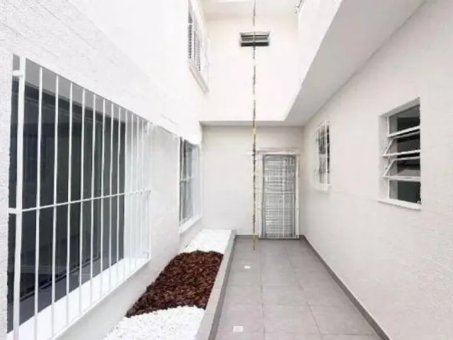 Casa com 336m², para alugar, no bairro Vila Assunção em Santo André