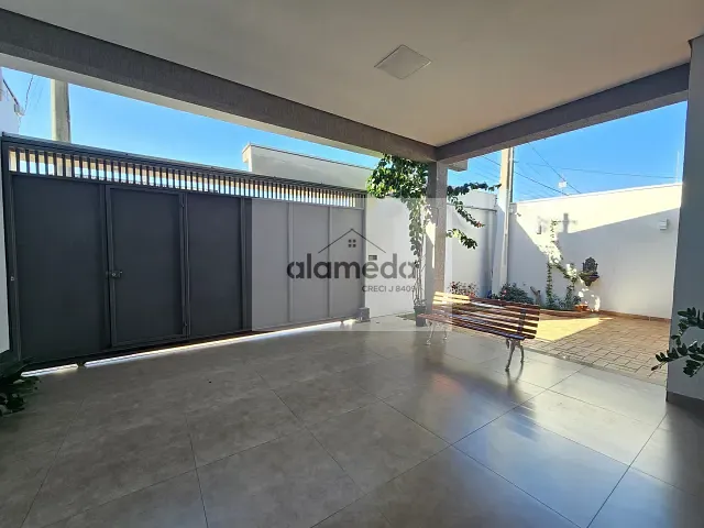 Casa 3 quartos e 2 banheiros, à venda, no bairro POMPÉIA 3 em Jacarezinho