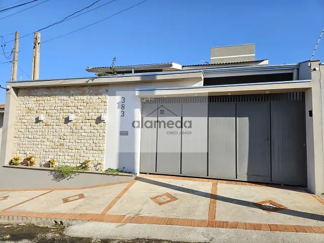 Casa com 560m² 3 quartos e 3 banheiros, à venda, no bairro POMPÉIA 3 em Jacarezinho